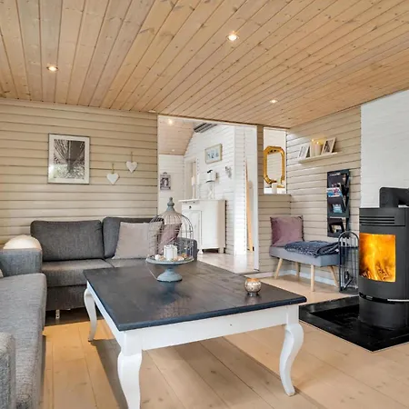 Two-bedroom In Feriehus