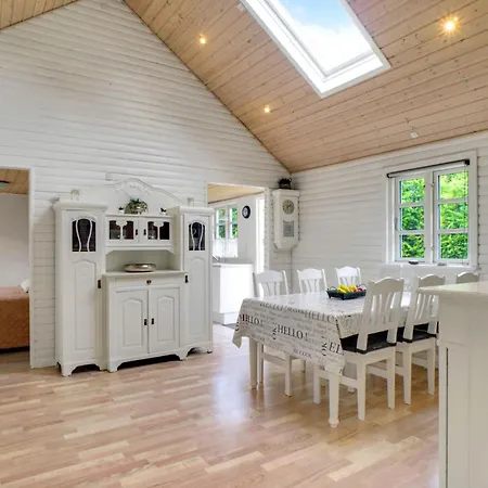 Semesterbostad Beautiful In With Kitchen