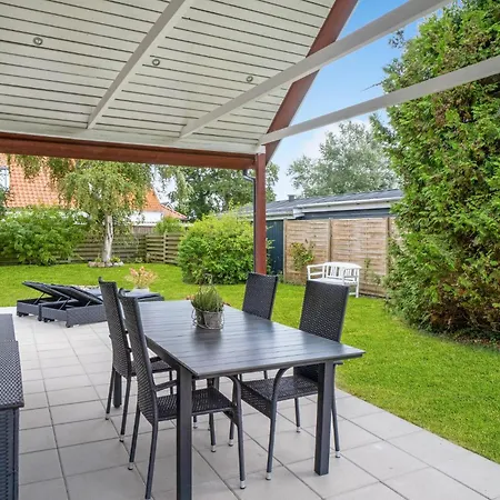 Two-bedroom In Feriehus