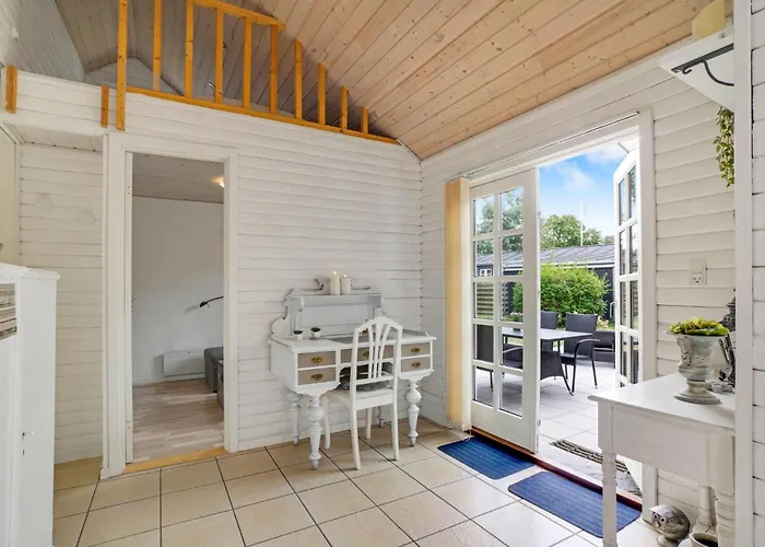 Two-bedroom In Casa vacanze *